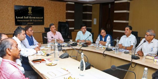 मुख्यमंत्री विकसित ग्राम एवं शहरी वार्ड अभियान की समीक्षा
