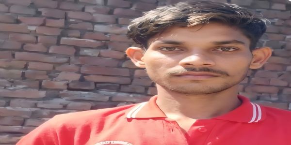 यमुनानगर: पैसों के भुगतान पर मारपीट से मजदूर की मौत, फैक्ट्री के बाहर प्रदर्शन