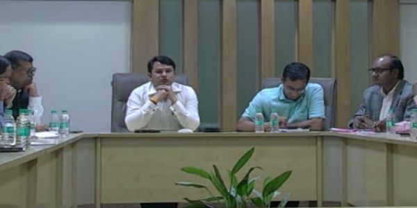 मप्रः निर्माण कार्यों का औचक निरीक्षण, सहायक यंत्री एवं उपयंत्री को नोटिस, ठेकेदार को ब्लैकलिस्ट करने के निर्देश