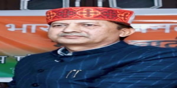 हिमाचल में यू-टर्न की राजनीति, मुख्यमंत्री की कार्यशैली पर सवाल : सिकंदर कुमार