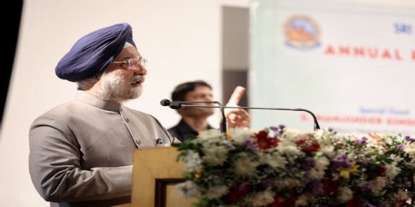 शैक्षणिक संस्थान चरित्र निर्माण में अहम भूमिका निभाते हैं : तरनजीत सिंह संधू