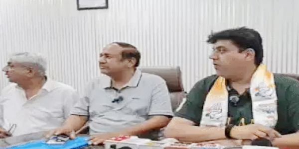सोनीपत कांग्रेस में टिकट विवाद से खुली बगावत हुई तेज