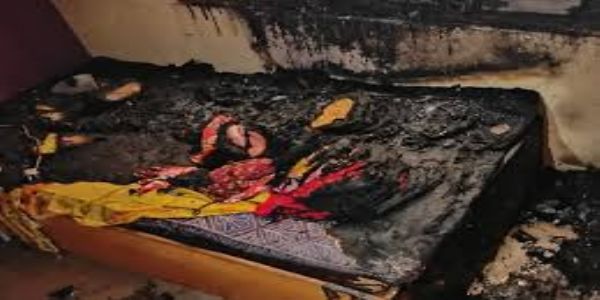 राजगढ़ के ब्यावरा में गैस रिसाव से दर्दनाक हादसा, विस्फोट में रिटायर्ड इंजीनियर की मौत, पत्नी गंभीर रूप से झुलसी