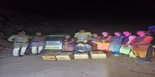 शिमला : गांव की महिलाओं के जज्बे से अवैध शराब के कारोबार पर चोट, दो तस्कर काबू