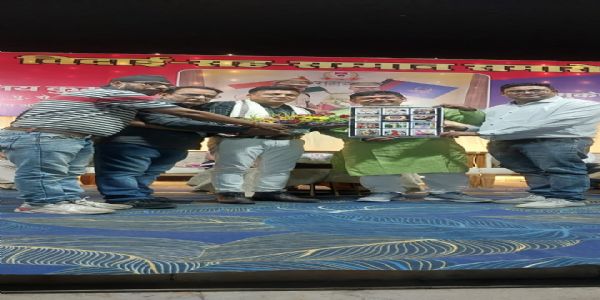 विदाई समारोह में भावुक हुए एसपी अजय, गीत गाकर रामगढ़ वासियों को कहा अलविदा