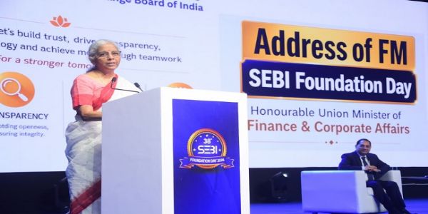 सीतारमण ने वित्तीय क्षेत्र से साइबर सुरक्षा पर अत्यंत सतर्कता बरतने को कहा