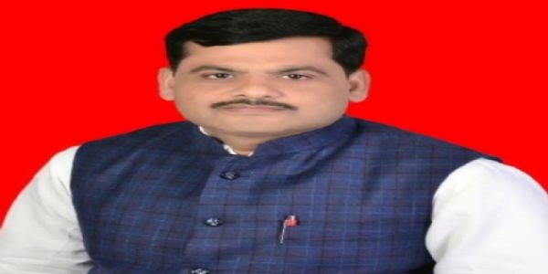 रास्ते के अभाव में औरैया की क्रिटिकल केयर यूनिट आगरा शिफ्ट, सपा ने खोला मोर्चा