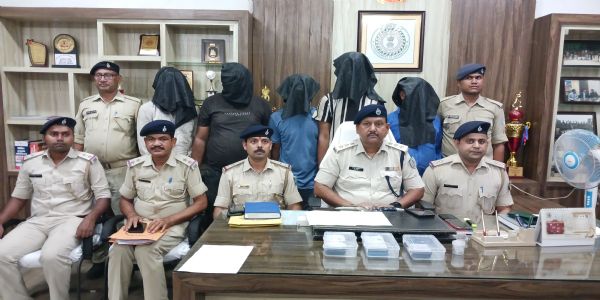 हत्या मामले में पांच गिरफ्तार, 40 हजार रुपये की सुपारी देकर करायी गयी थी हत्या