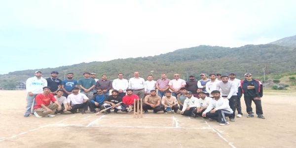 एचपीयू क्षेत्रीय केंद्र के भाषा विभाग ने जीता अंतर-विभागीय क्रिकेट टूर्नामेंट