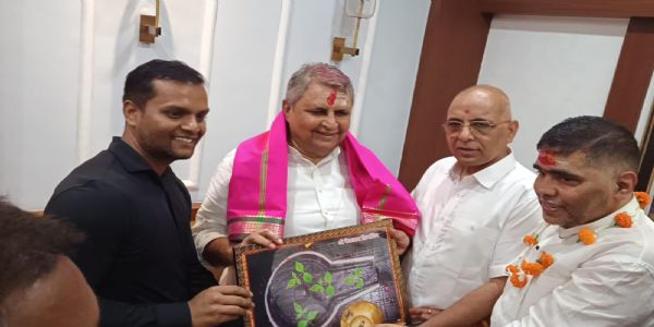 बिहार के उपमुख्यमंत्री ने बाबा बैद्यनाथ धाम में की पूजा