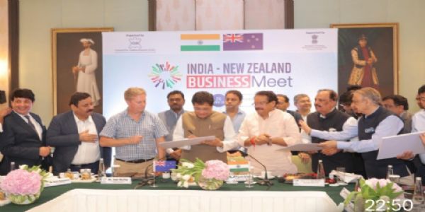 आगरा.भारत-न्यूजीलैंड बिजनेस मीट में कैबिनेट मंत्री पीयूष गोयल