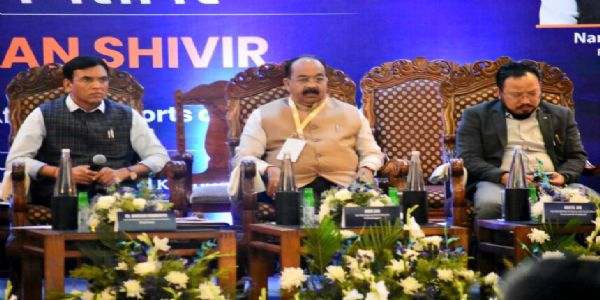 चिंतन शिविर के दूसरे दिन केन्द्रीय युवा कार्य और खेल मंत्री डॉ. मनसुख मांडविया एवं अरुण साव