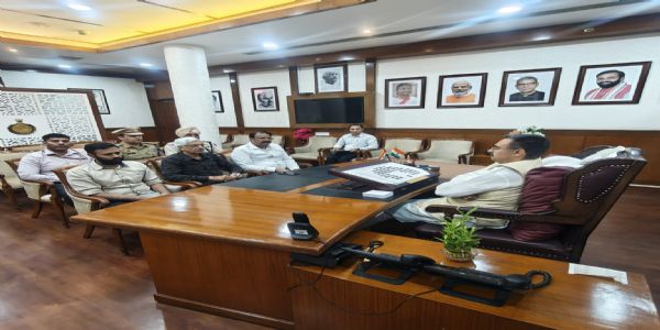 विशेष सत्र के लिए स्पीकर ने अधिकारियों को दिए दिशानिर्देश