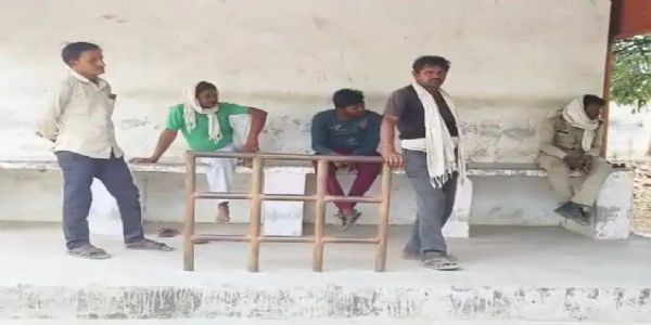 महाेबा में युवक ने फांसी लगाकर दी जान