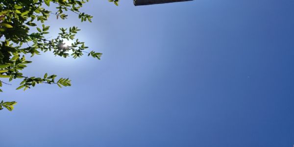 उत्तराखंड में मैदानी इलाकों में झुलसा रही धूप, 28 अप्रैल के बाद बदलाव के संकेत