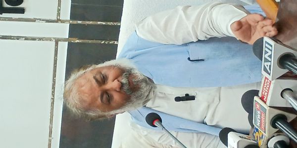 महिला आरक्षण बिल का विरोध कर कांग्रेस समेत पूरे विपक्ष ने महिलाओं का अपमान किया : दयाशंकर सिंह