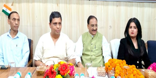 हरिद्वार में हिंदी पत्रकारिता के 200 वर्ष पर भव्य शताब्दी समारोह