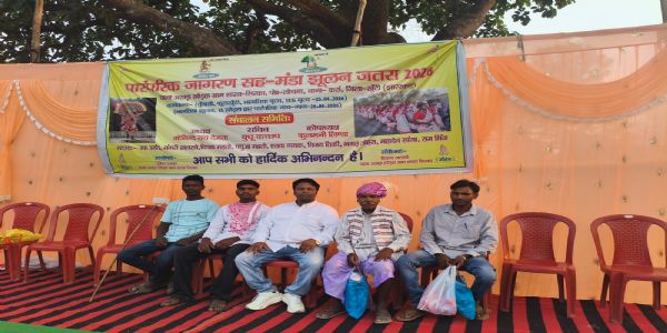 खूंटी के सिरका गांव में पारंपरिक जागरण सह मंडा झूलन जतरा का आयोजन, ग्रामीण संस्कृति की दिखी झलक