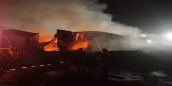 भोपाल के अन्ना नगर कचरा प्लांट में भीषण आग, 8 घंटे तक धधकता रहा मलबा, 25 टन कचरा राख