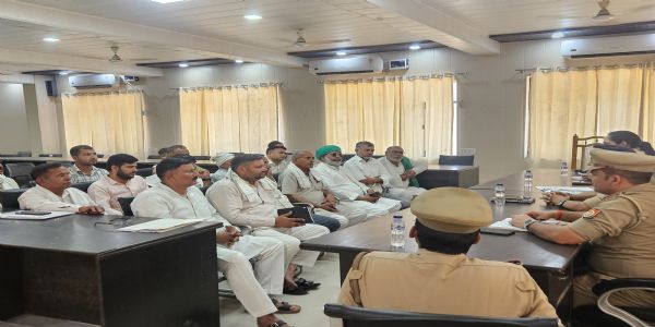 खिरनी प्रकरण में बढ़ते विवाद के बाद जिला प्रशासन ने 145 में कुर्की कर एसडीएम सदर को रिसीवर किया नियुक्त