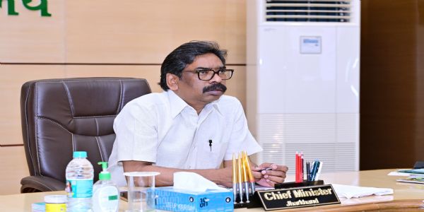 दिशोम गुरु शिबू सोरेन आवासीय विद्यालय के लिए जल्द करें भूमि चयन का काम : मुख्यमंत्री