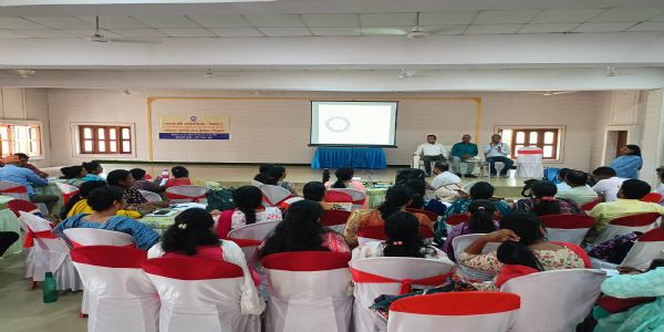 खूंटी में 3 मई को होगी नीट (यूजी) परीक्षा, कदाचार रोकने के लिए प्रशासन अलर्ट