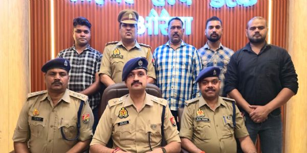 औरैया में आईपीएल सट्टा गैंग का भंडाफोड़, 15 गिरफ्तार- लाखों रुपये नकद बरामद व बैंक खाते हुए फ्रीज