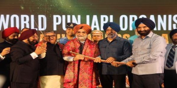 उपराज्यपाल संधू ‘वैशाखी पुरस्कार 2026’ में शामिल हुए