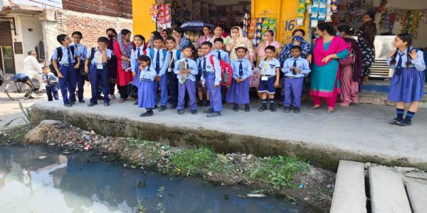 शिव कॉलोनी में गंदे पानी का संकट, 400 परिवार परेशान, चुनाव बहिष्कार की चेतावनी