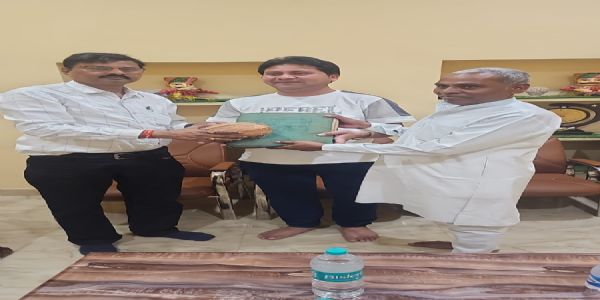 सदगुरु कबीर आश्रम में मिली 326 वर्ष पुरानी पाण्डुलिपि