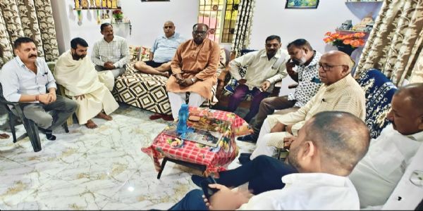 भ्रामक वीडियो से नहीं, ठोस उपायाें से सुलझे यात्रियों की समस्याएं : समिति