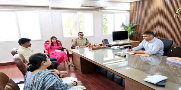 जनगणना प्रगणकों और पर्यवेक्षकों का प्रशिक्षण सत्र शुरू