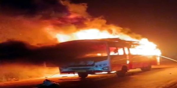 हांसी : बस में धमाके के बाद लगी आग, दो जिंदा जले