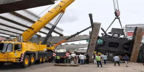 तेलंगाना के शंकरपल्ली में क्रेन गिरने से तीन मजदूरों की मौत
