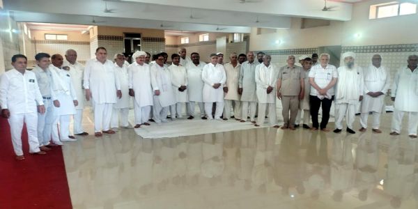 फतेहाबाद : पूर्व मुख्यमंत्री भजन लाल पर अभद्र टिप्पणी के विरोध में उतरा बिश्नोई समाज