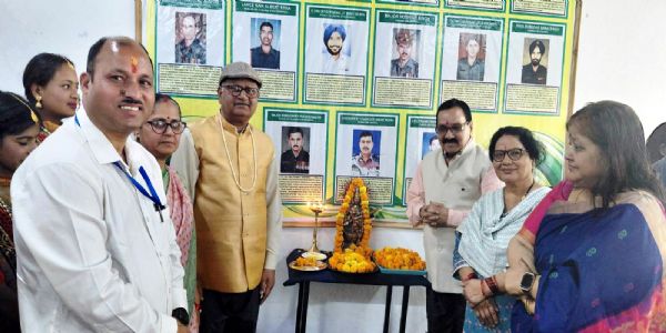 वार्षिकोत्सव में रंगारंग कार्यक्रम, उत्कृष्ट प्रदर्शन करने वाले छात्र सम्मानित