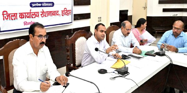 जनसुनवाई में 56 शिकायतें दर्ज, 26 का मौके पर समाधान, बाकी पर त्वरित कार्रवाई के निर्देश