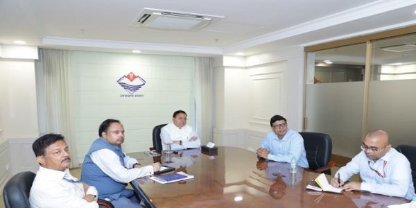 भारत-नेपाल सीमा पर व्यापार और आधारभूत ढांचे को सुदृढ़ करने पर जोर