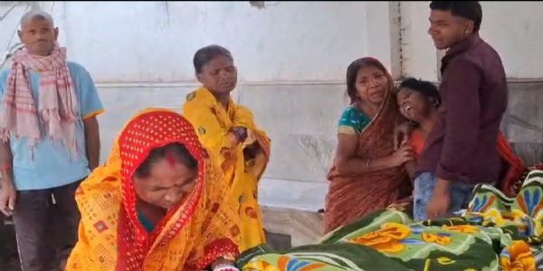 घरेलू विवाद में ई-रिक्शा चालक ने जहर खाकर दी जान