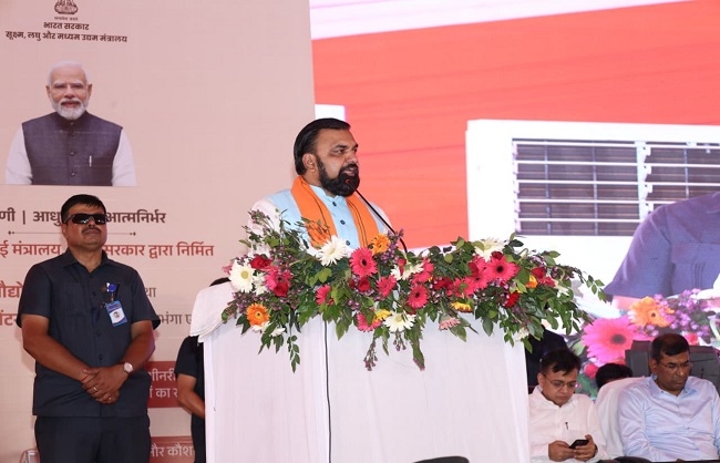 मुख्यमंत्री सम्राट चौधरी टेक्नालोजी पार्क के उद्धाटन के मौके पर सम्बोधित करते हुए