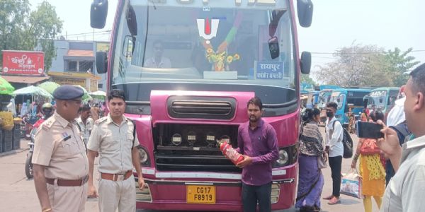 दस यात्री बसों में मिली खामियां, आग लगी तो बुझाने अग्निशमन यंत्र नहीं