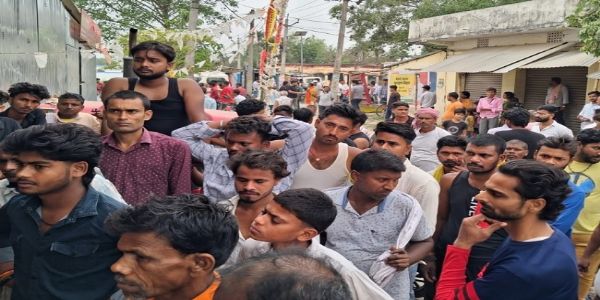 बिहार के मुजफ्फरपुर में दो बच्चे समेत तीन की हत्या