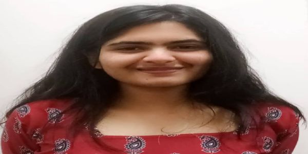 सीयूईटी पीजी में आहना यादव ने रचा इतिहास, अंग्रेजी विषय में देशभर में प्रथम स्थान