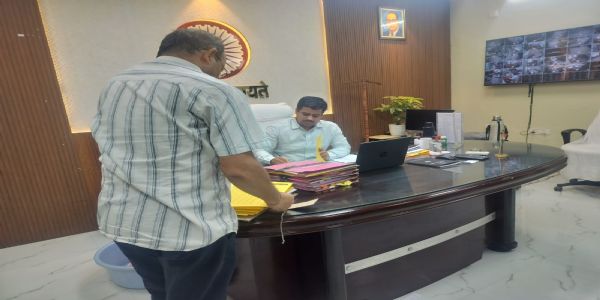 डीएम सावन कुमार ने 19 मामलों की सुनवाई, 5 का हुआ निष्पादन