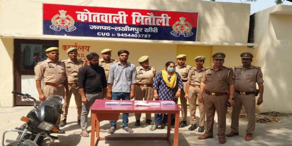 पति की हत्या में पत्नी-प्रेमी समेत तीन गिरफ्तार