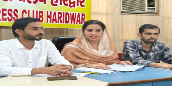 महिलाओं को आरक्षण देने की पक्षधर है कांग्रेस-हरनीत कौर बरार