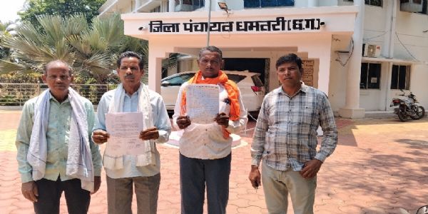 गांधी मंदिर सटियारा में शौचालय एवं निर्मल घाट निर्माण की मांग