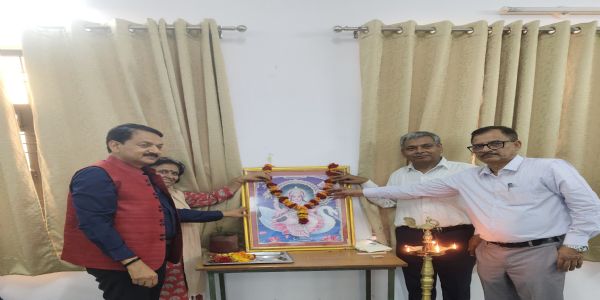 प्रचलित विधि के साथ-साथ नयी तकनीक से जुड़े विषयों का अध्ययन करें छात्र : प्रो जीके गोस्वामी