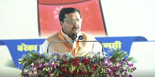 ‘जनआक्रोश महिला सम्मेलन’ को संबोधित करते भाजपा अध्यक्ष