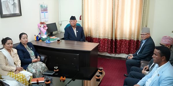 नेपाल के विपक्षी दलों की बैठक